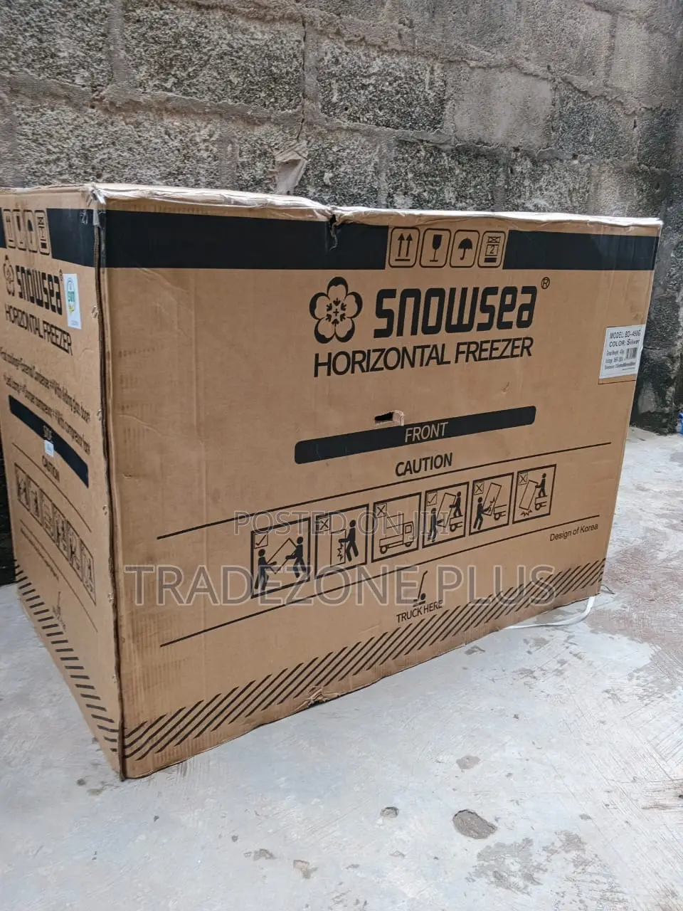 High-Capacity Snowsea 450L Freezer