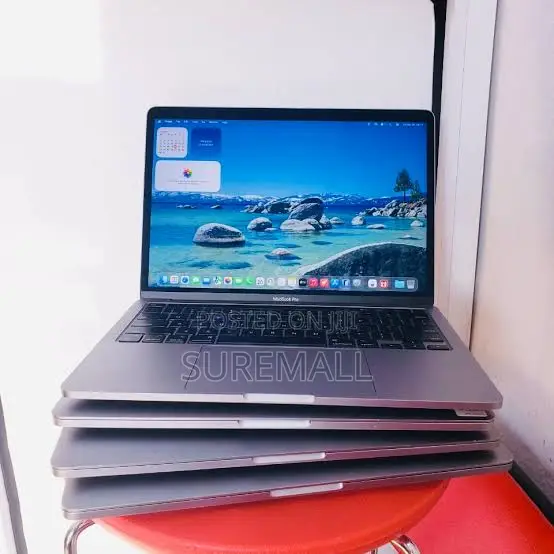 Laptop Apple MacBook Air 2022 M2 8GB Apple M2 SSD 256GB