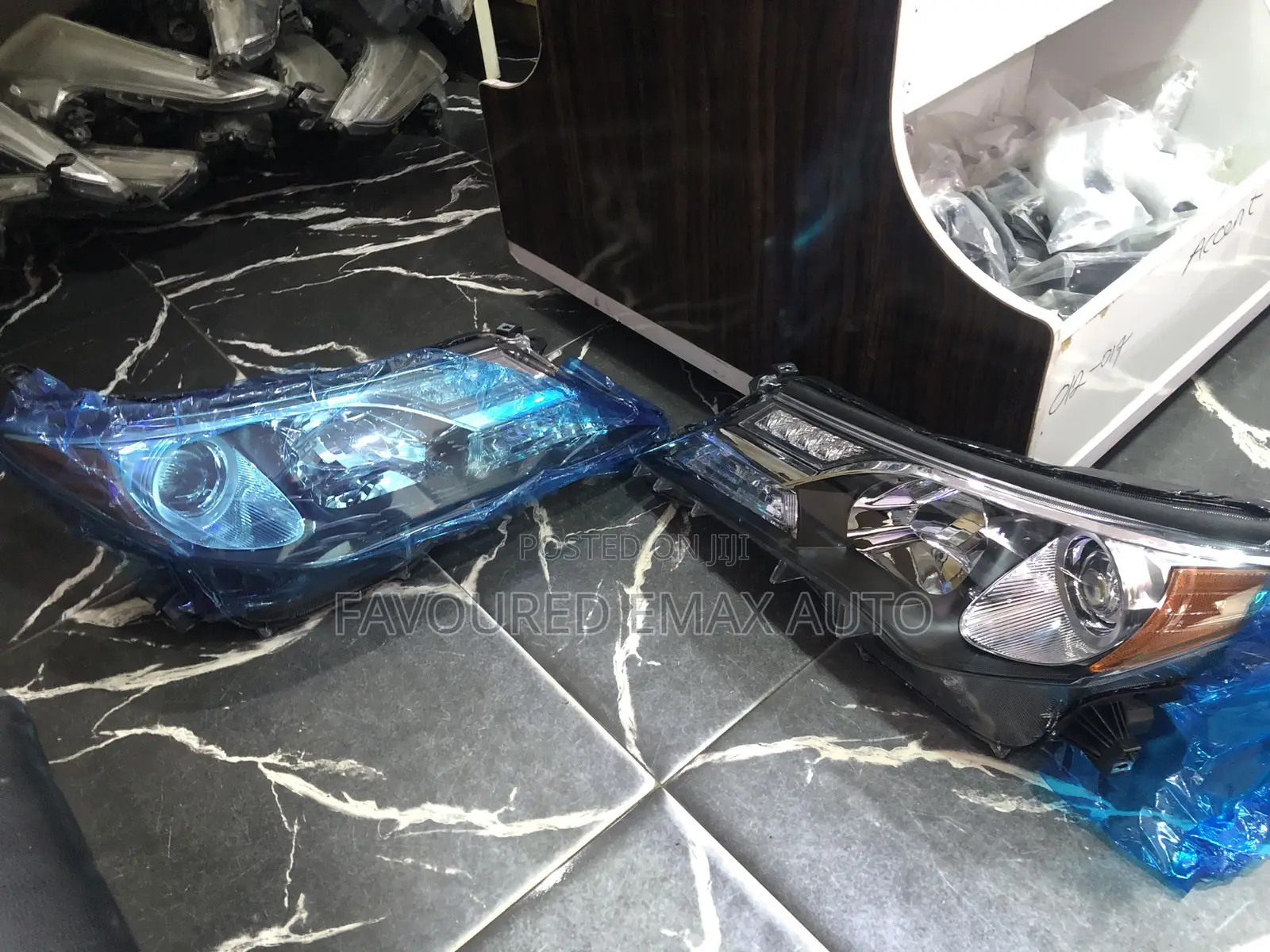 Headlamp Rav4 013