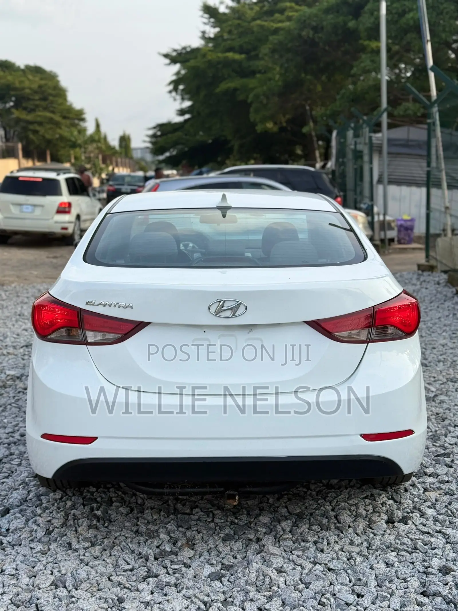 Hyundai Elantra Limited 4dr Sedan (1.8L 4cyl 6A) 2014 White