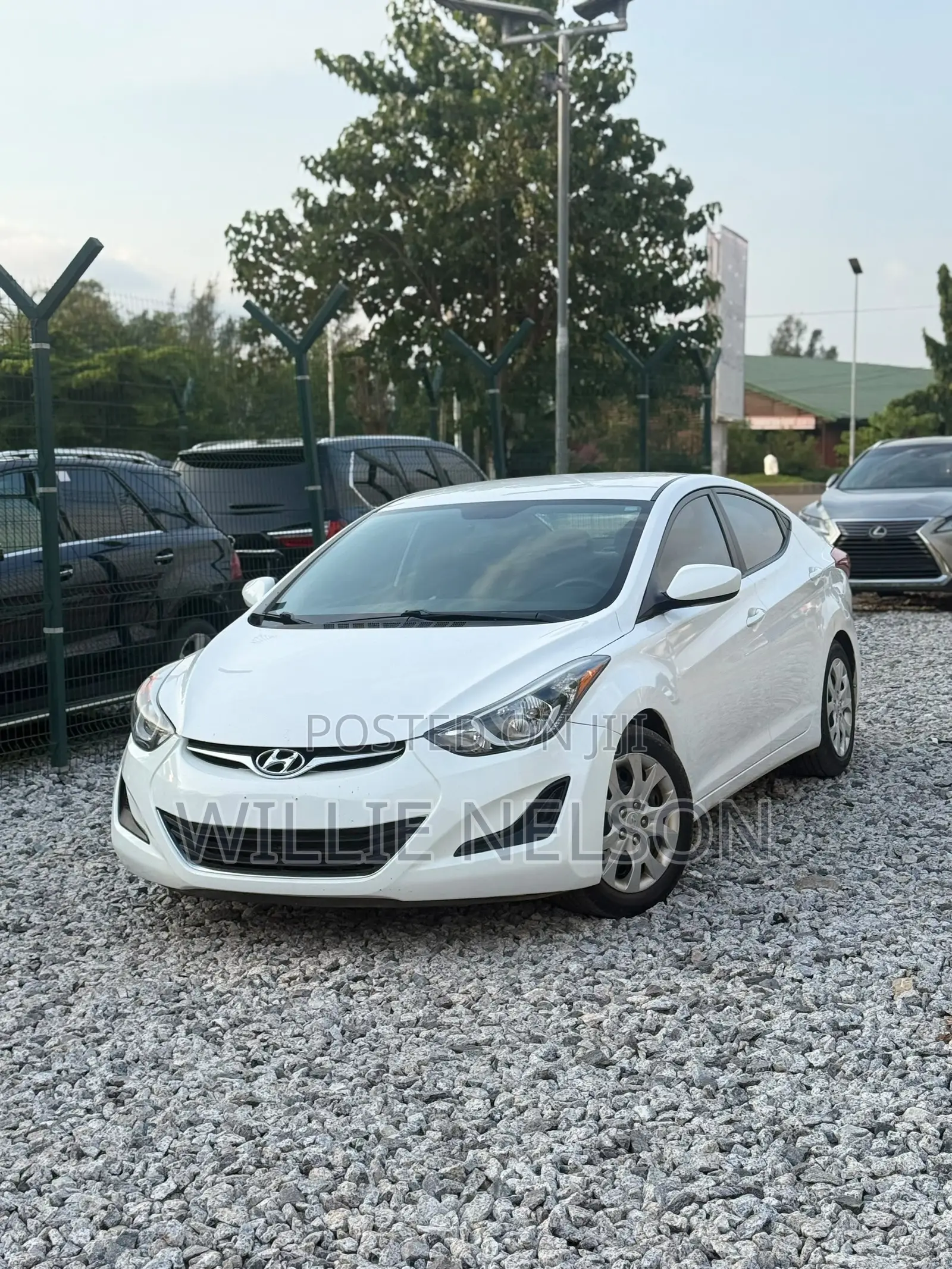 Hyundai Elantra Limited 4dr Sedan (1.8L 4cyl 6A) 2014 White
