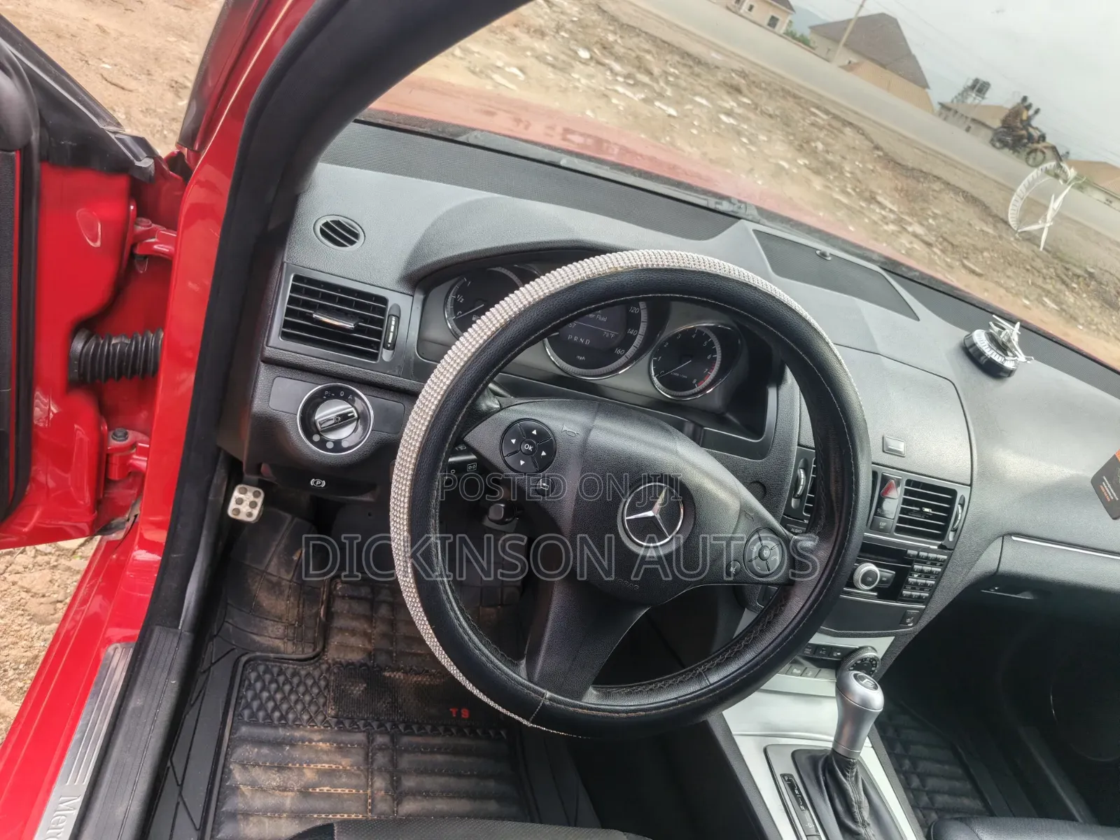 Mercedes-Benz C300 2008 Red