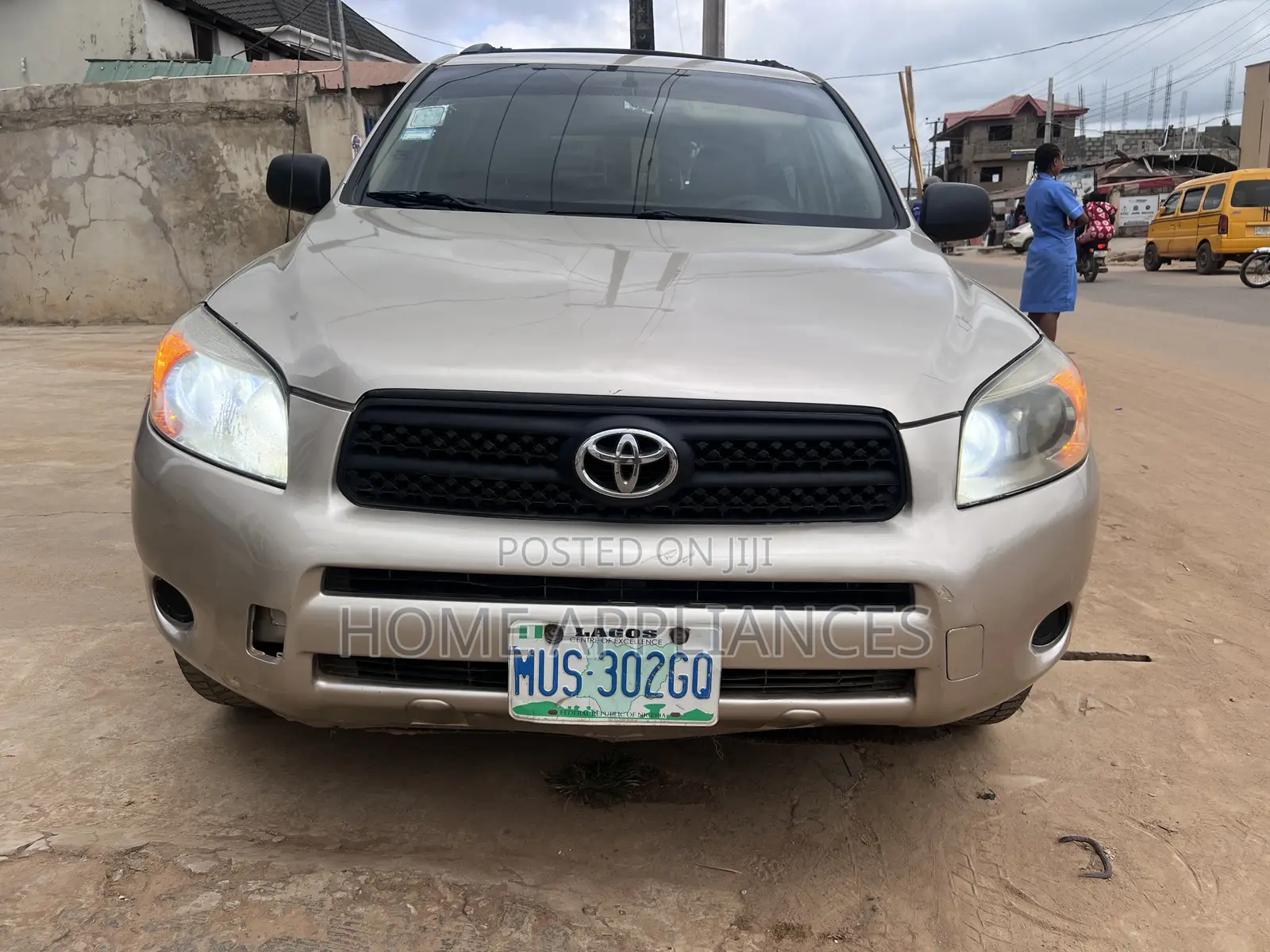 Toyota RAV4 2.0 4x4 2006 Gold