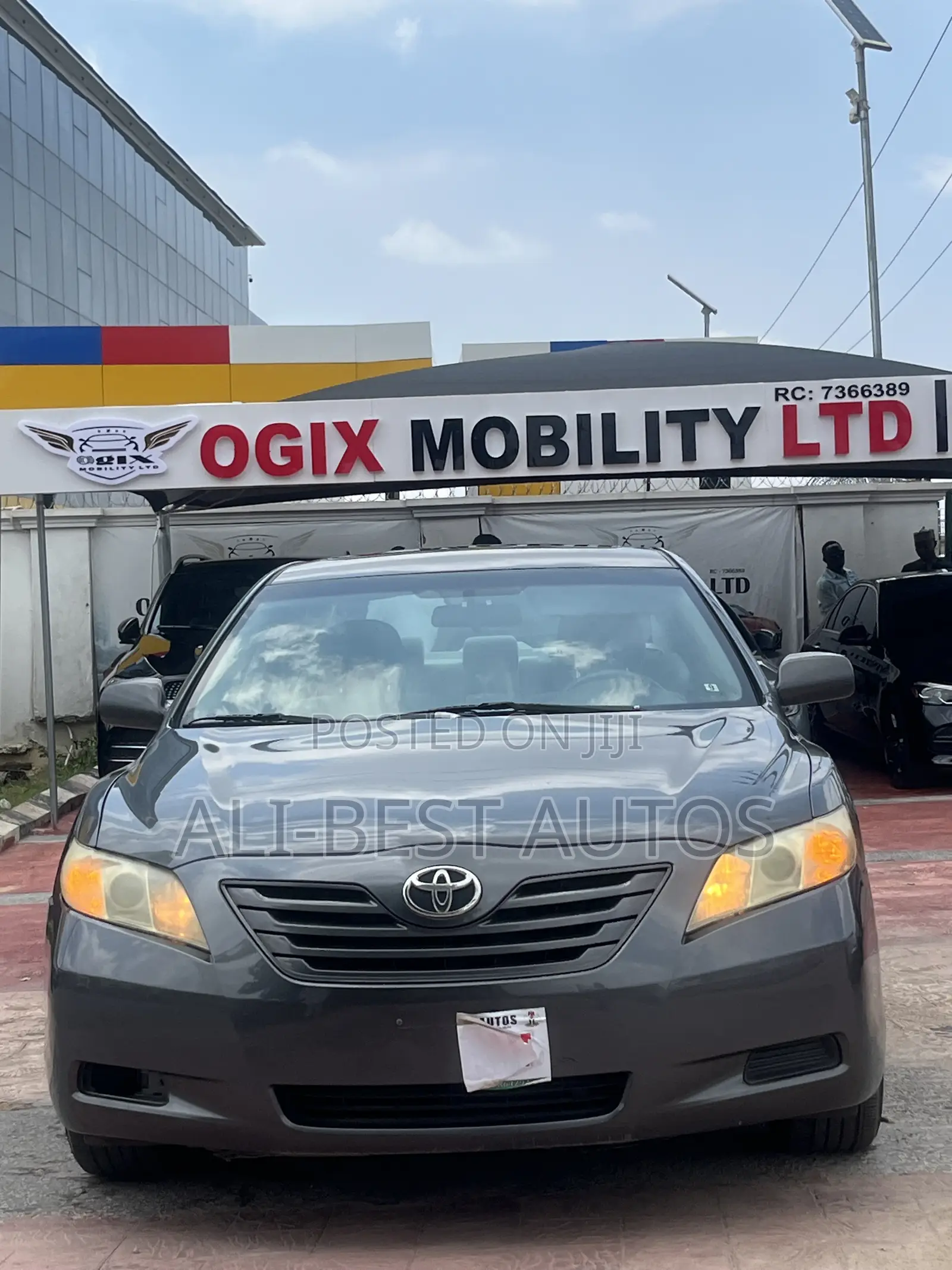 Toyota Camry 2006 Gray