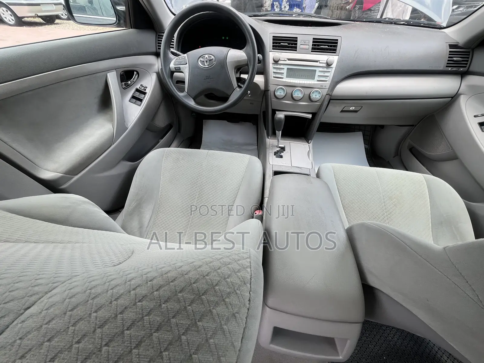 Toyota Camry 2006 Gray