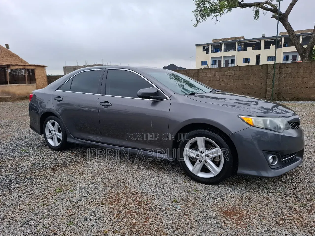 Toyota Camry SE Sport 4dr Sedan (2.5L 4cyl 6A) 2014 Gray