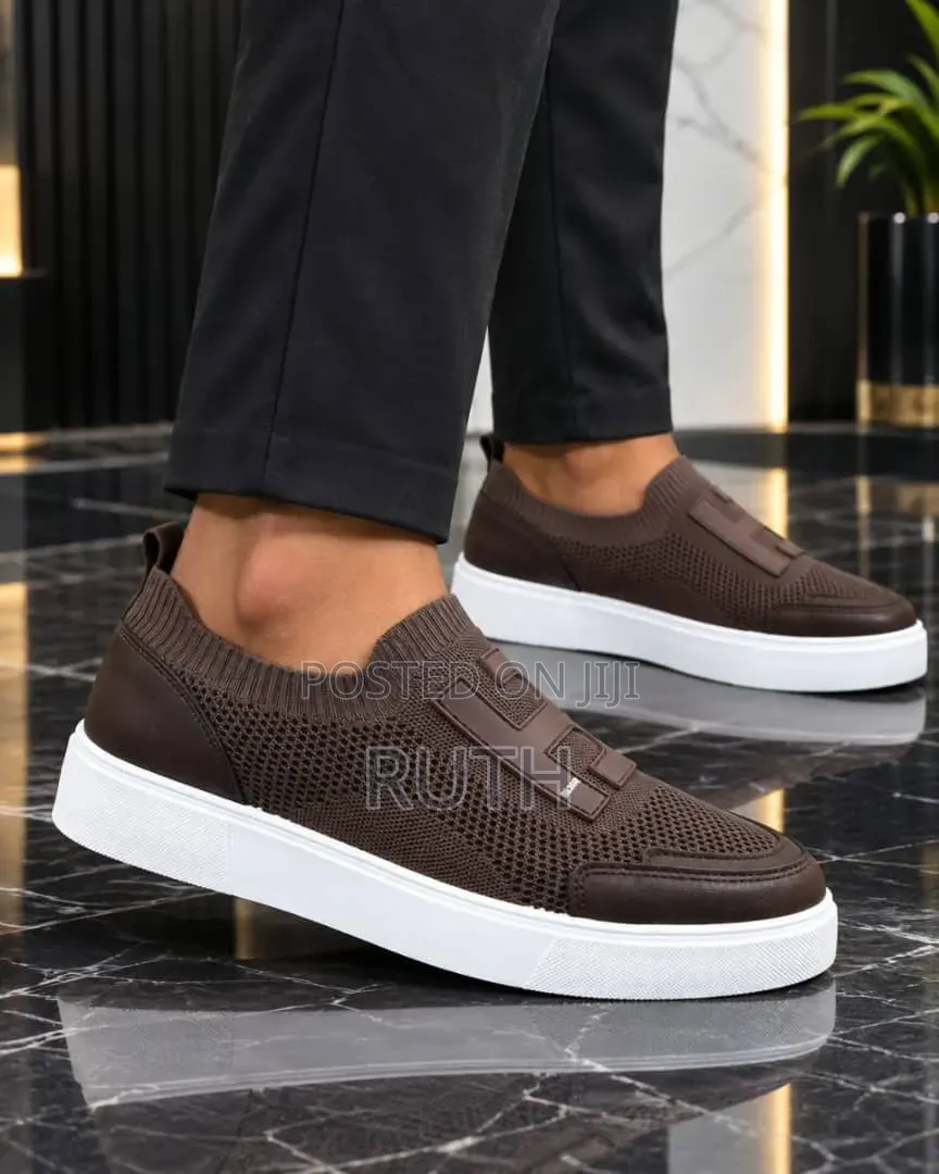 Premium Men’s Slip-on Sneakers