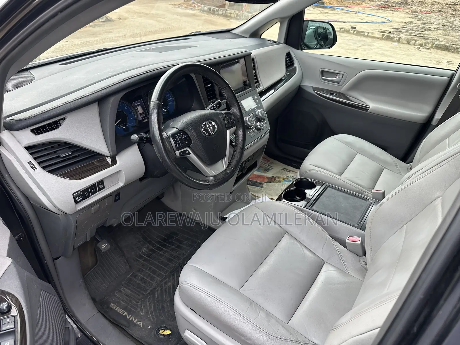 Toyota Sienna 2017 Black