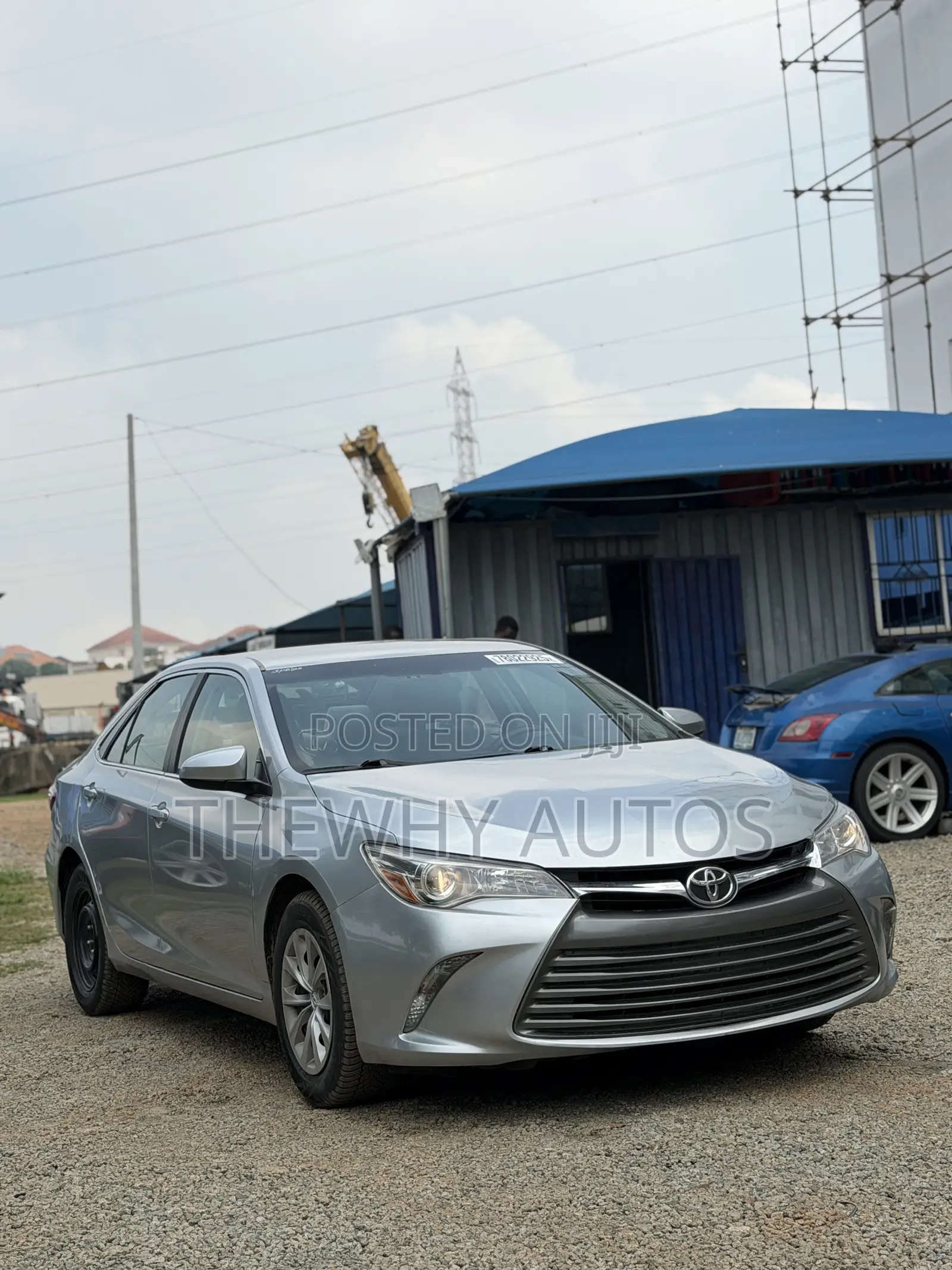 Toyota Camry LE 4dr Sedan (2.5L 4cyl 6A) 2015 Silver
