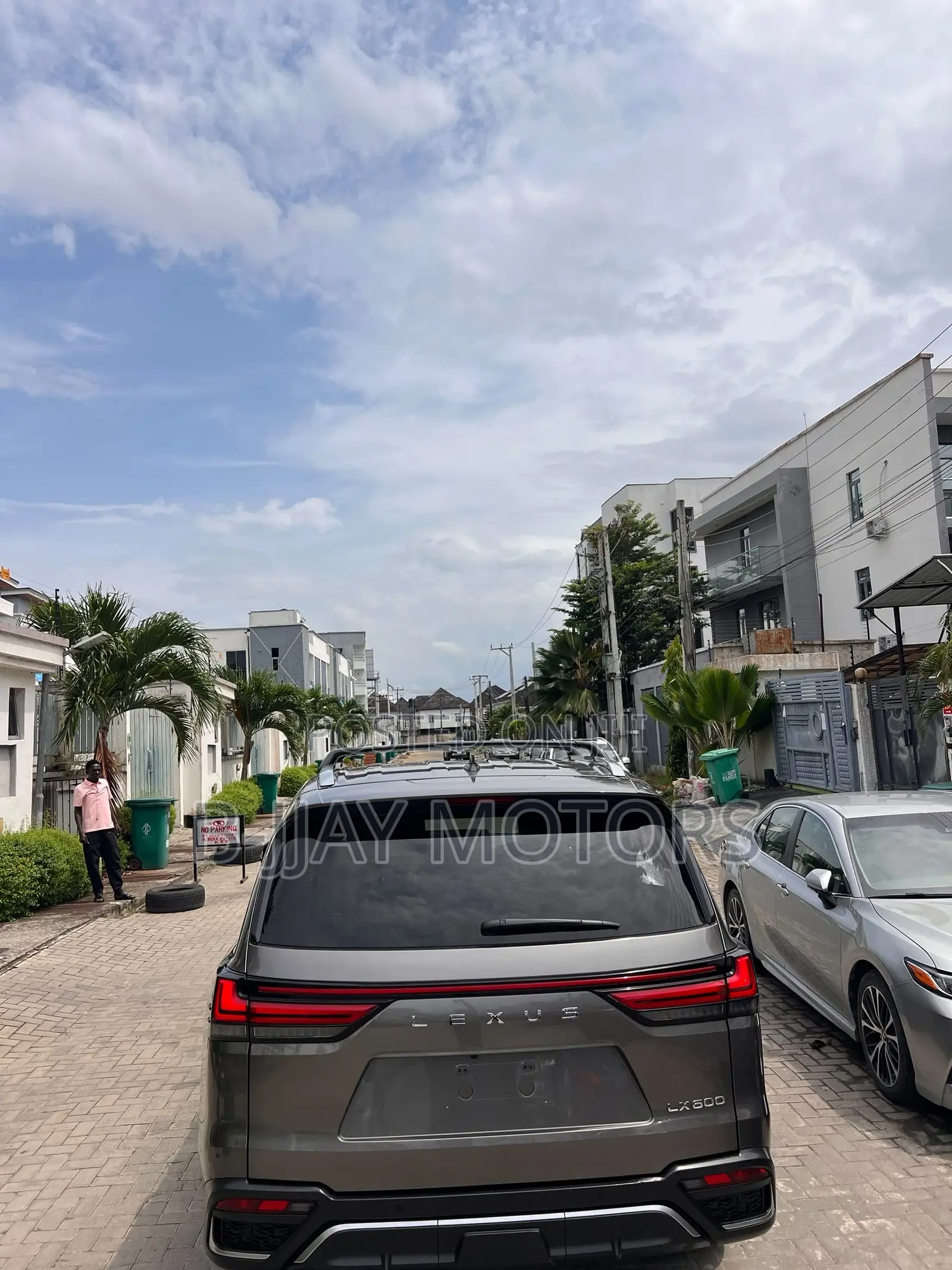 Lexus LX 600 2022 Gray