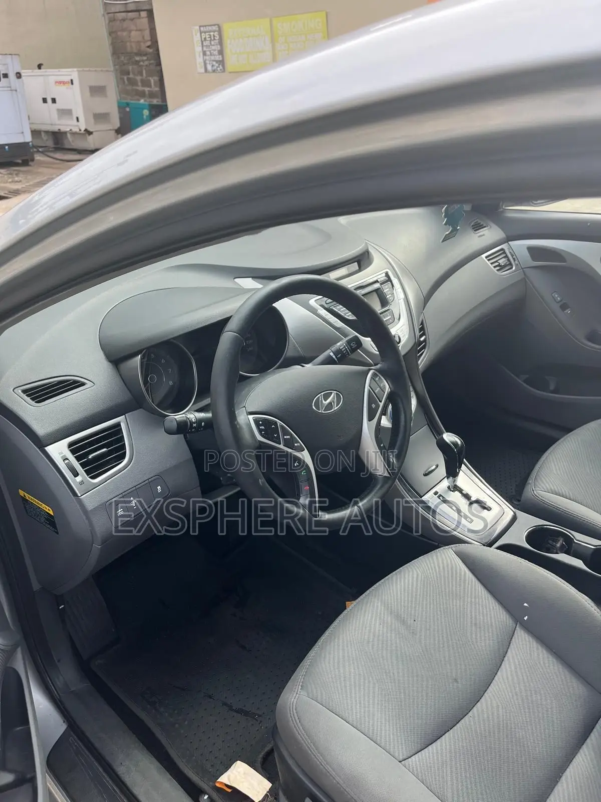 Hyundai Elantra 2011 Silver
