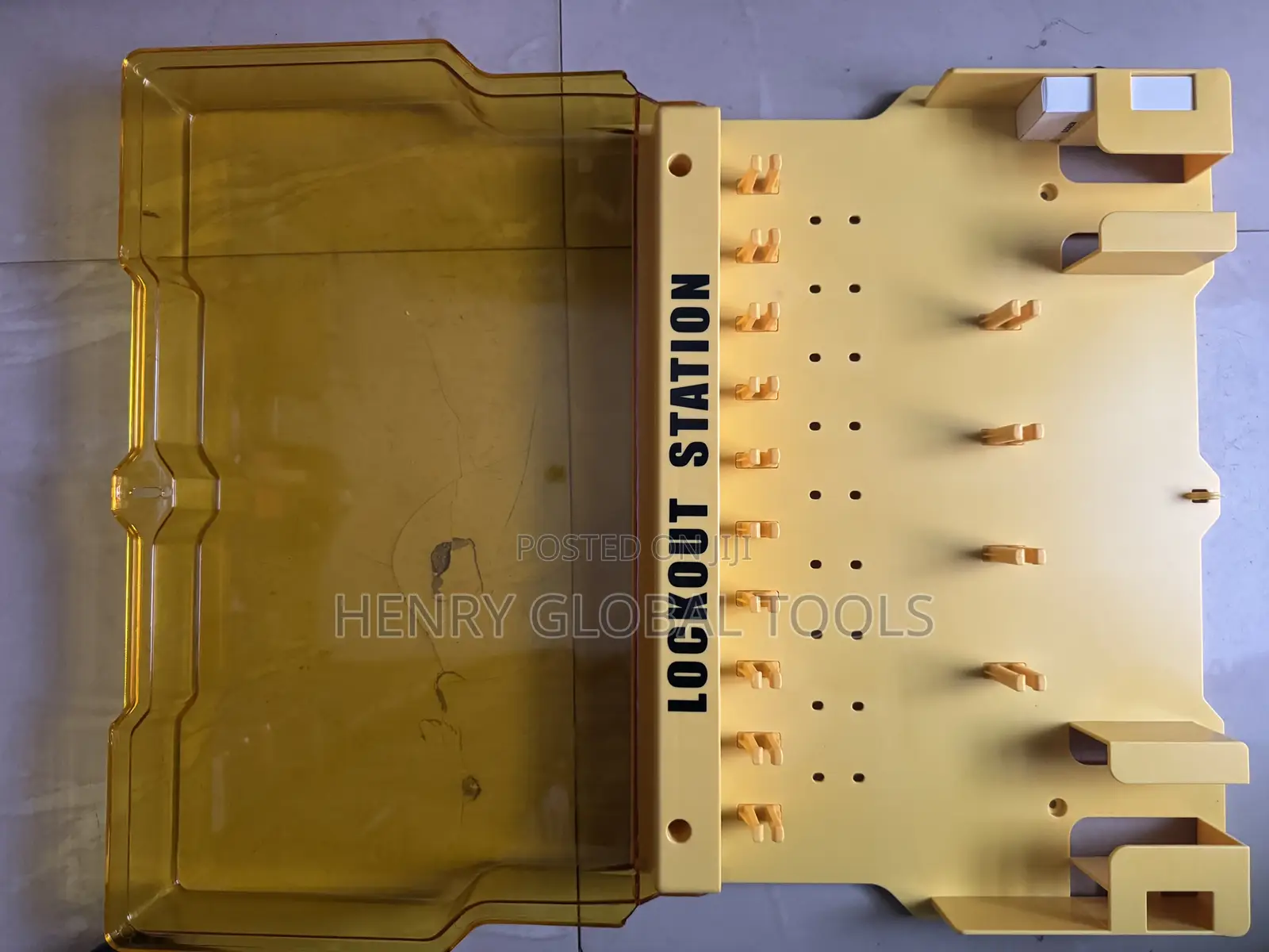 🔒 LOCKOUT STATION – LOTTO Safety Lockout Board