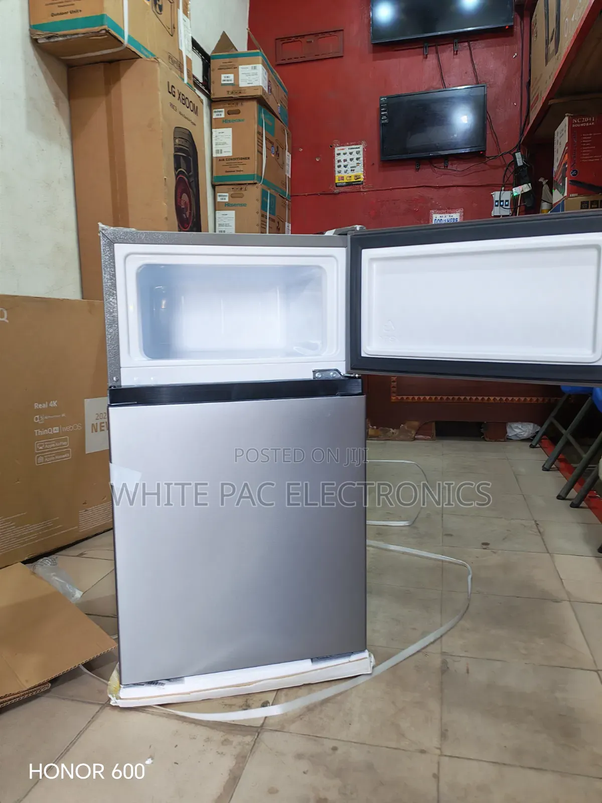 Hisense 87Litre Double Door Table Top Freezer & Fridge( Fast Freezing