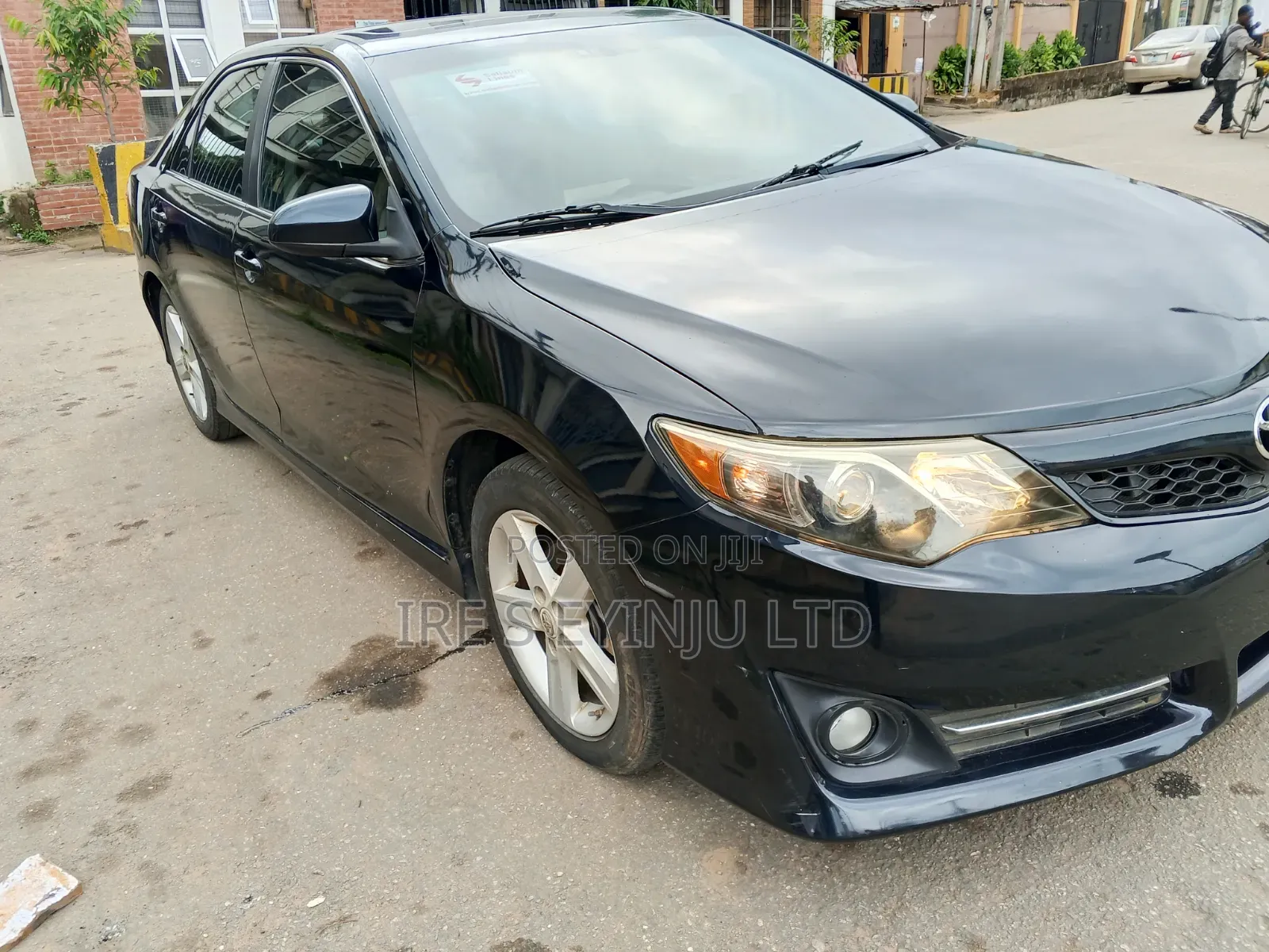 Toyota Camry 2012 Gray