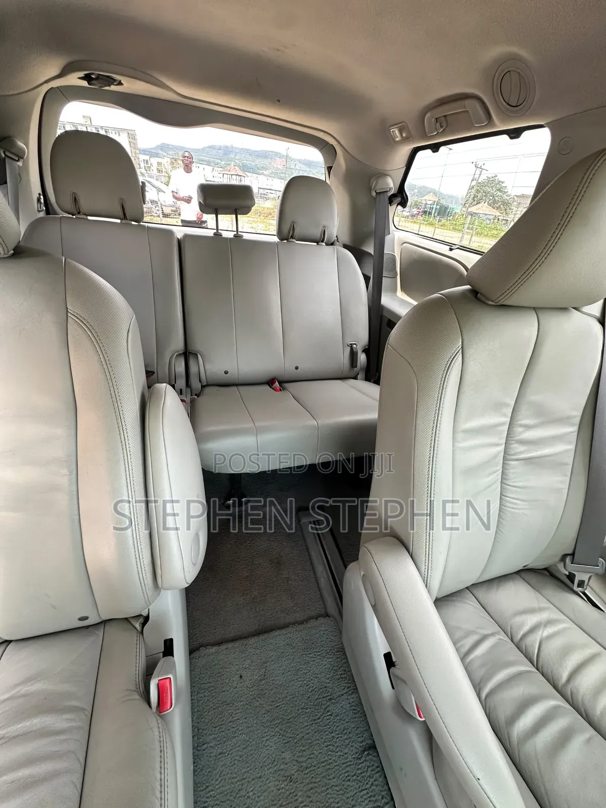 Toyota Sienna 2010 Brown