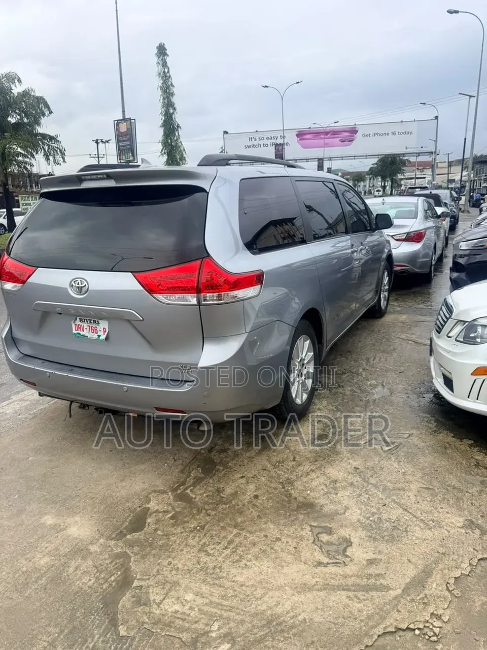 Toyota Sienna 2015 Gray