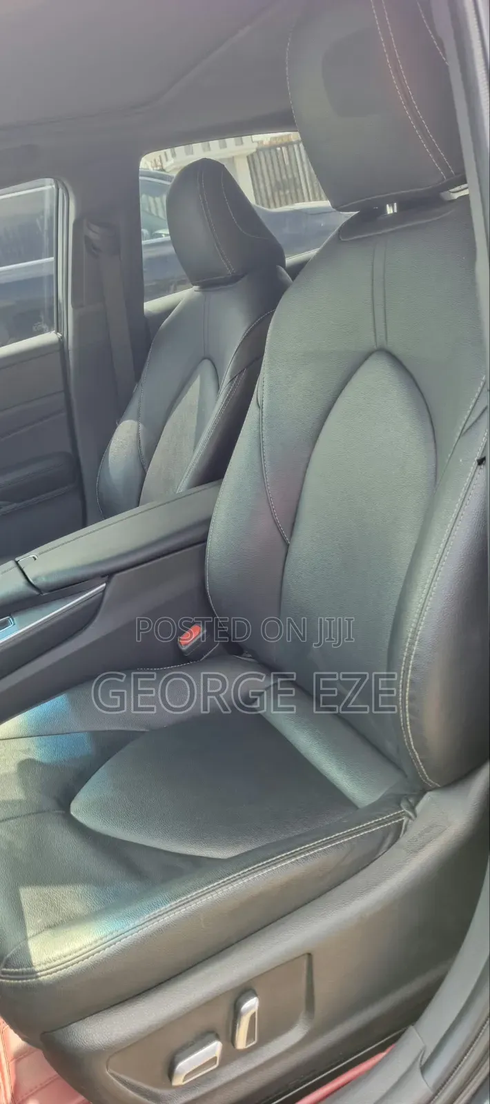 Toyota Avalon 2024 Black