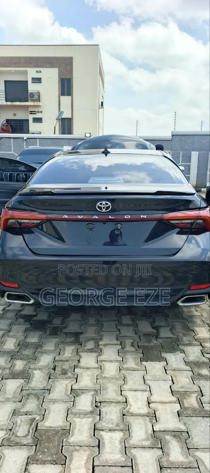 Toyota Avalon 2024 Black