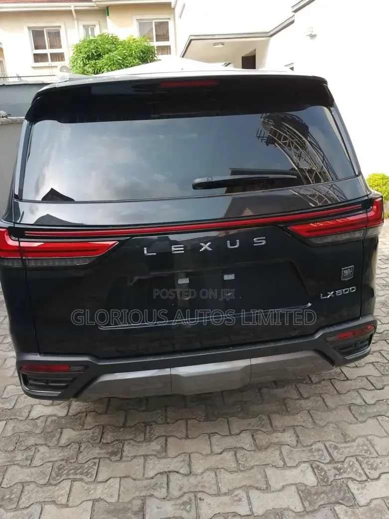 Lexus LX 600 2023 Black