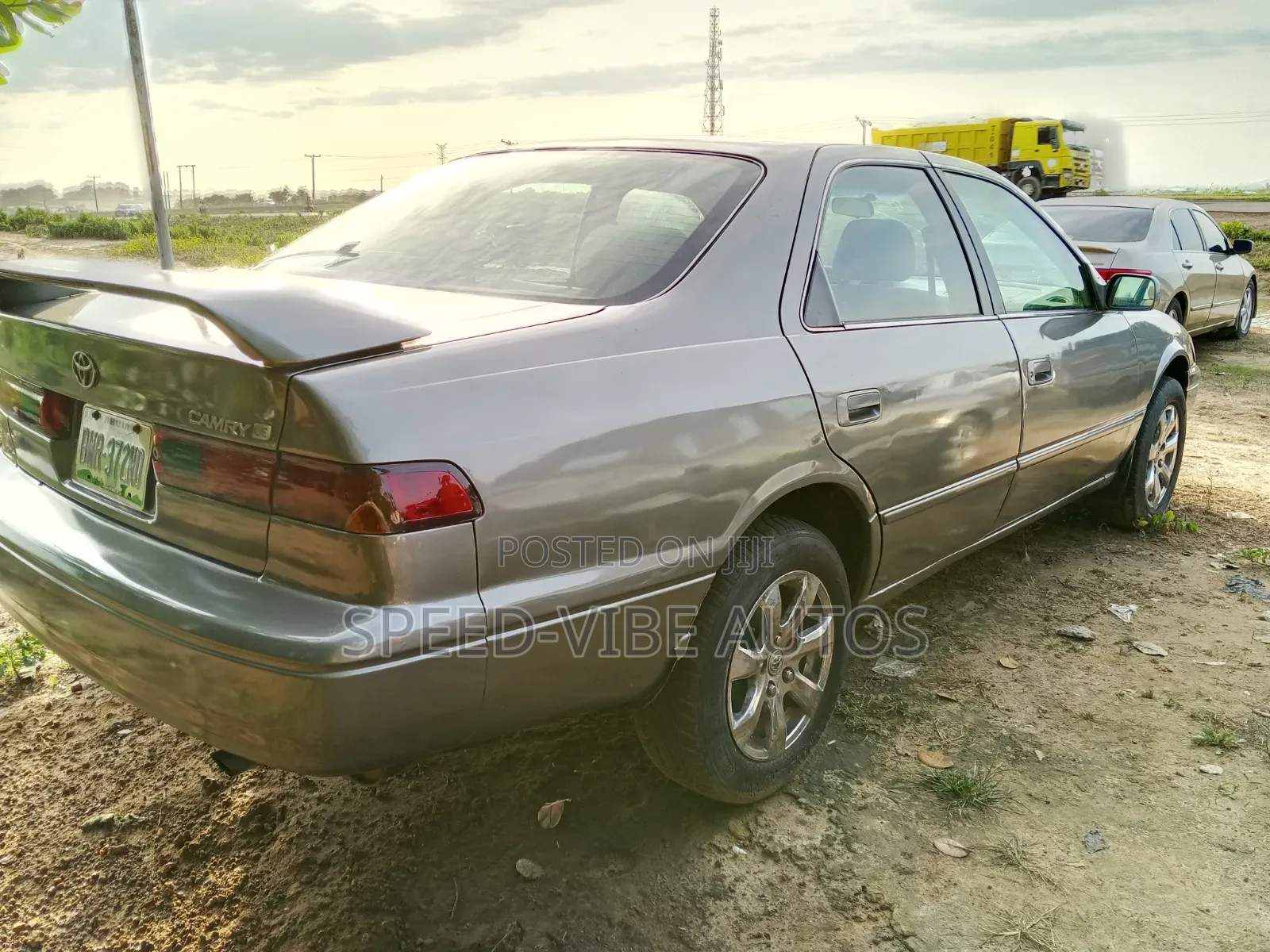 Toyota Camry Automatic 1999 Gray