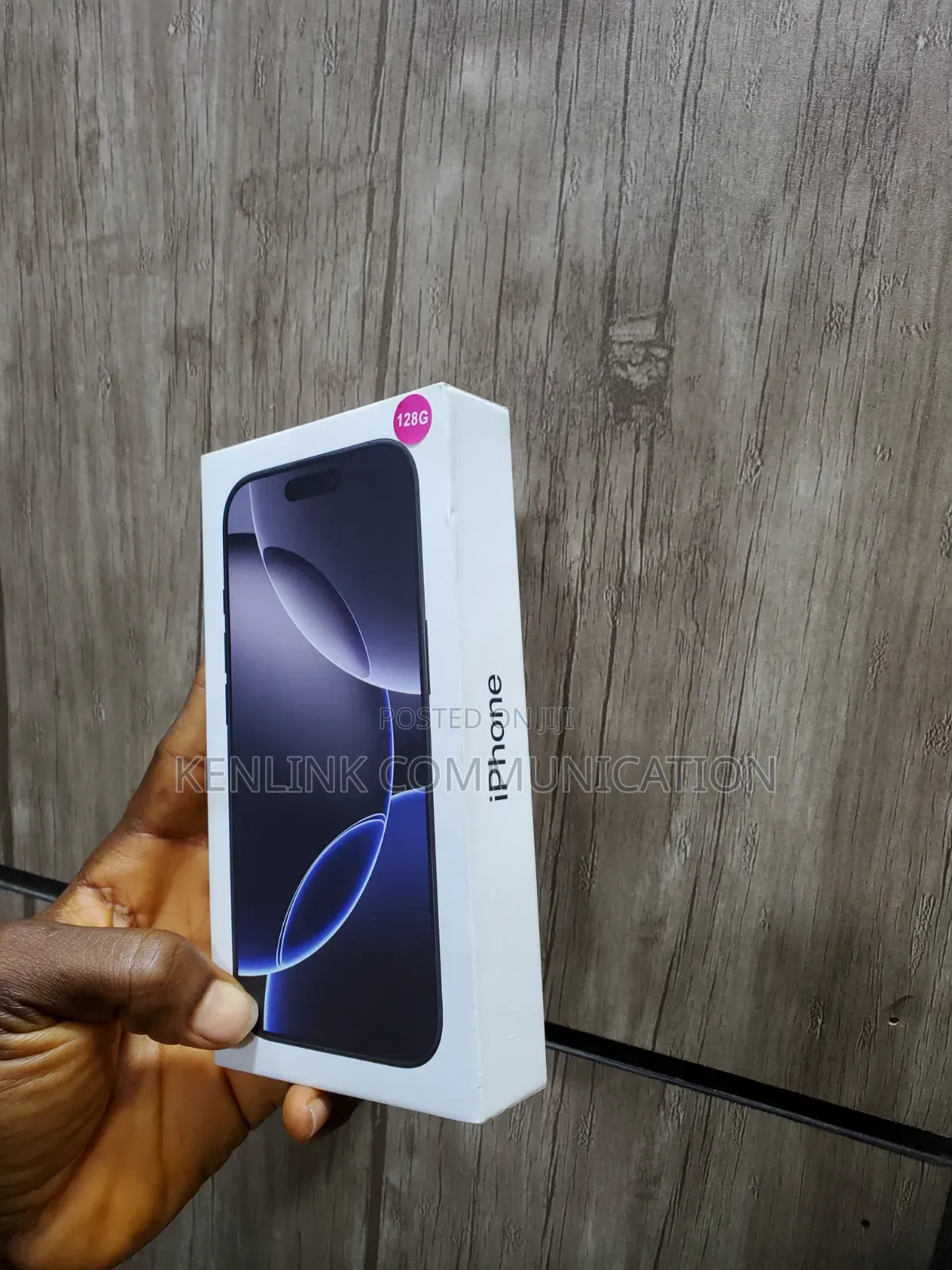 New Apple iPhone 16 Pro 128 GB Silver