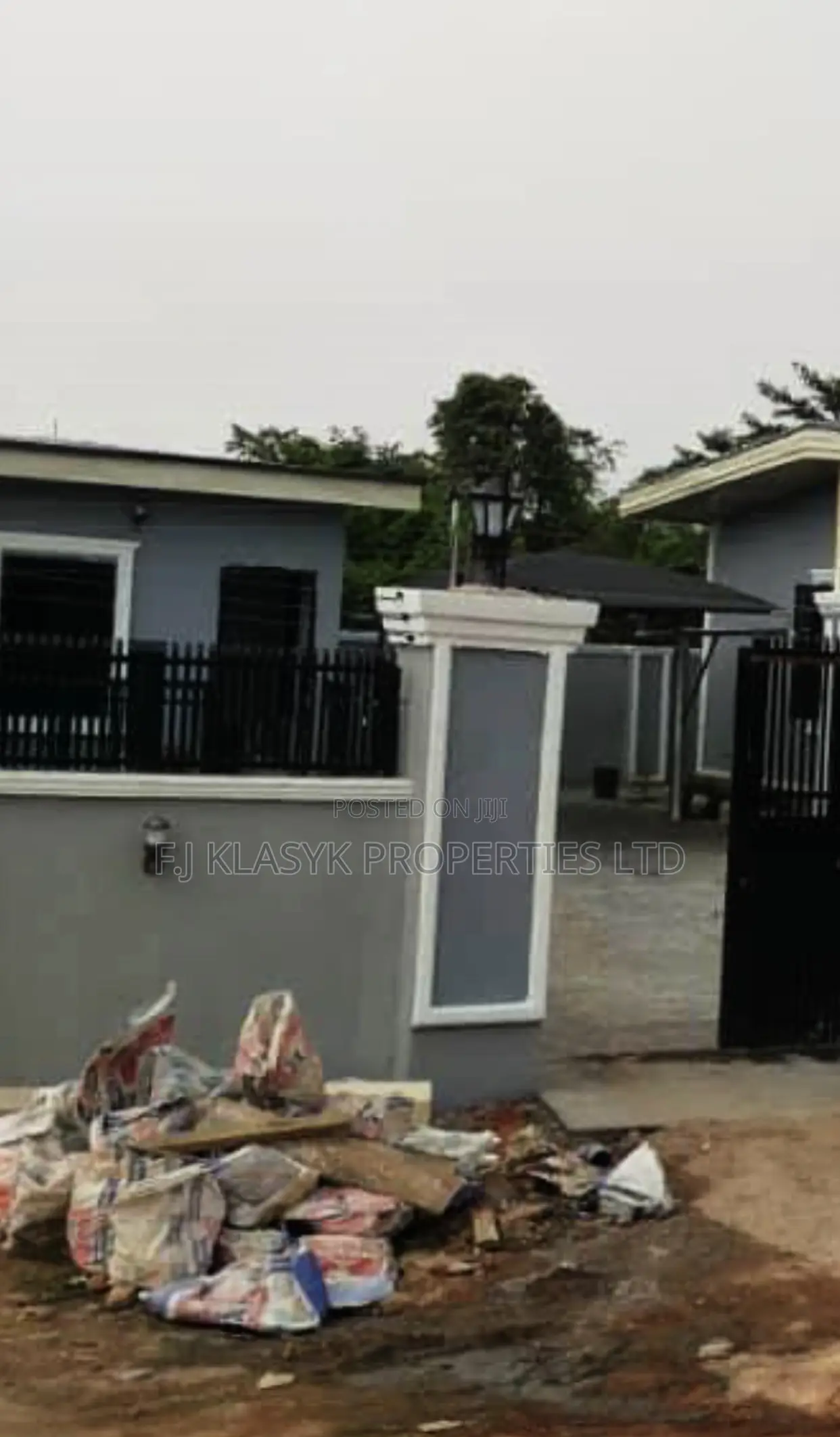 5bdrm Bungalow in Benin City for sale