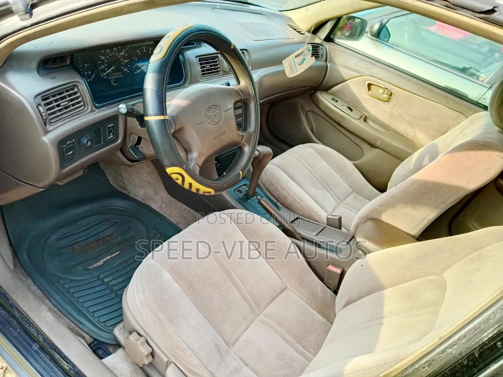 Toyota Camry Automatic 1999 Gray