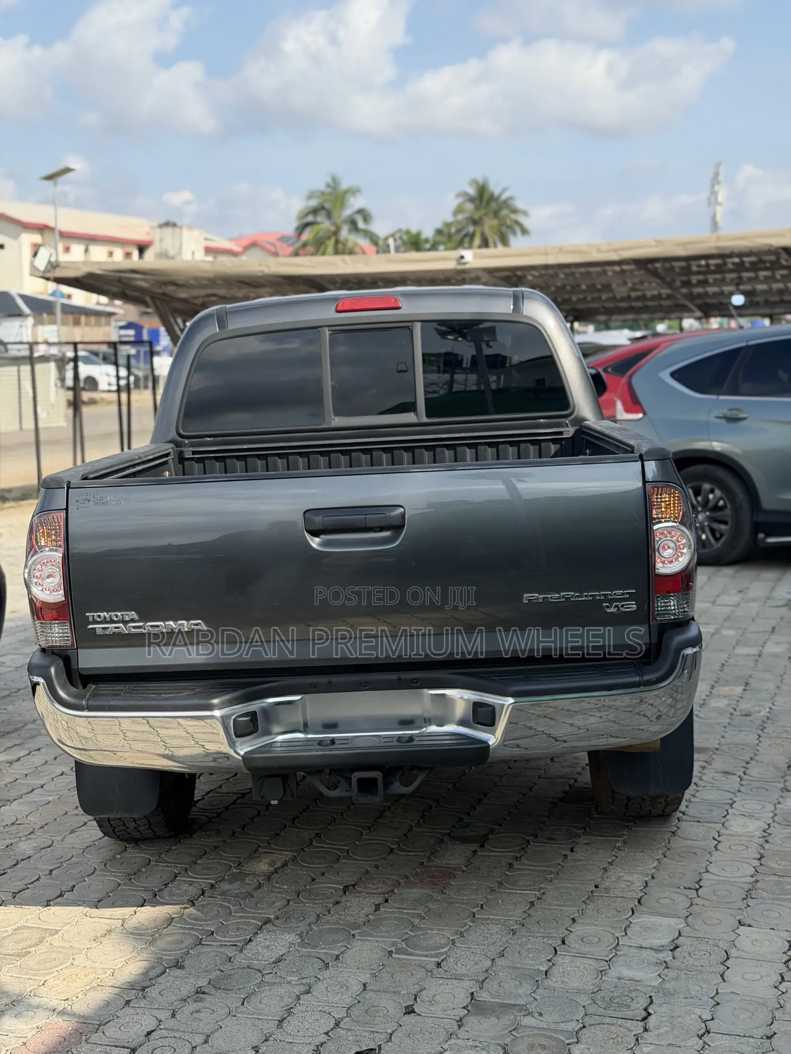 Toyota Tacoma Access Cab 4x4 4.0L V6 5-Speed Automatic 2013 Gray
