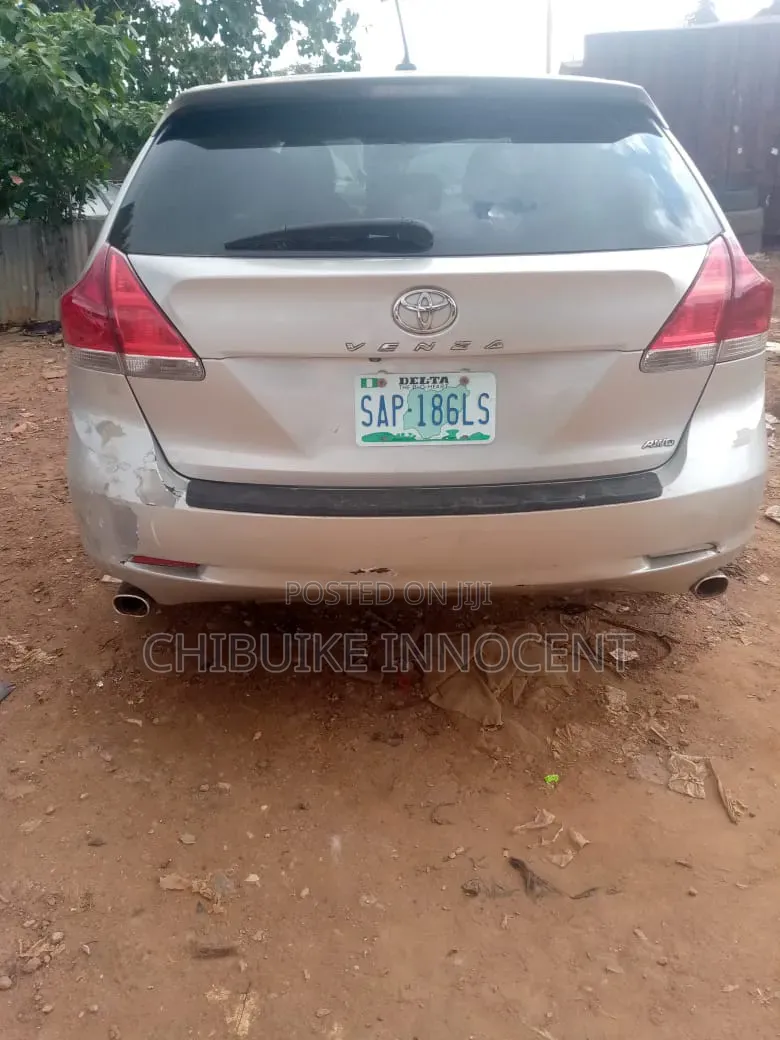 Toyota Venza 2012