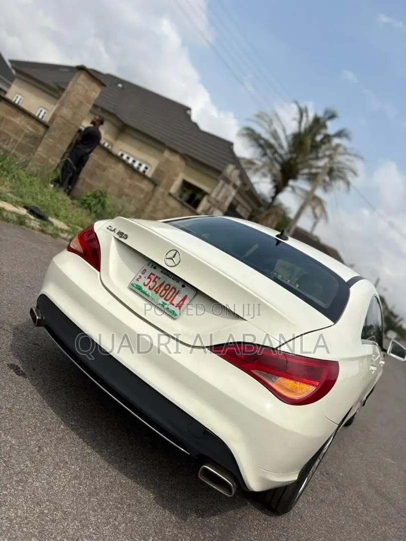 Mercedes-Benz CLA-Class CLA 250 4MATIC Sedan 2016 White