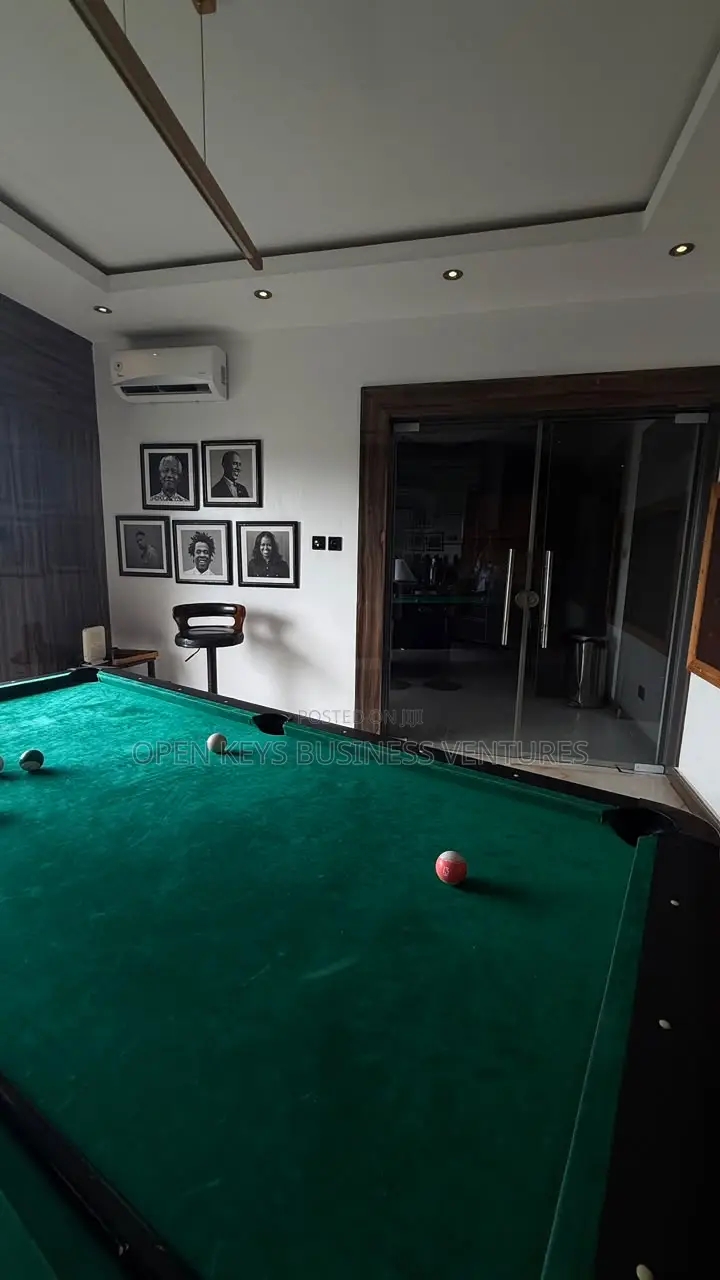 Furnished 3bdrm Apartment in Banana Island for rent