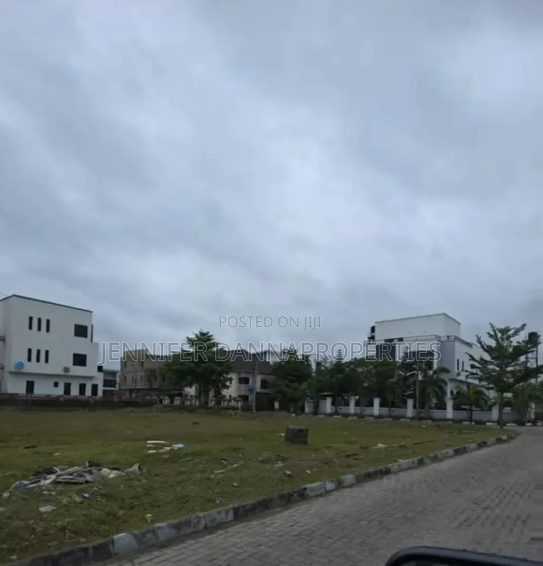 600sqm of Residential Bareland