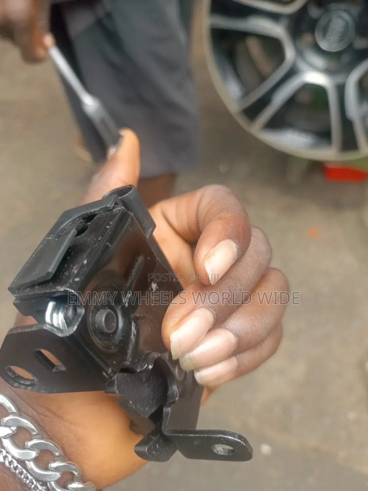 Hood Latch Lock Mechanism, Commonly Various Mercedes-Benz