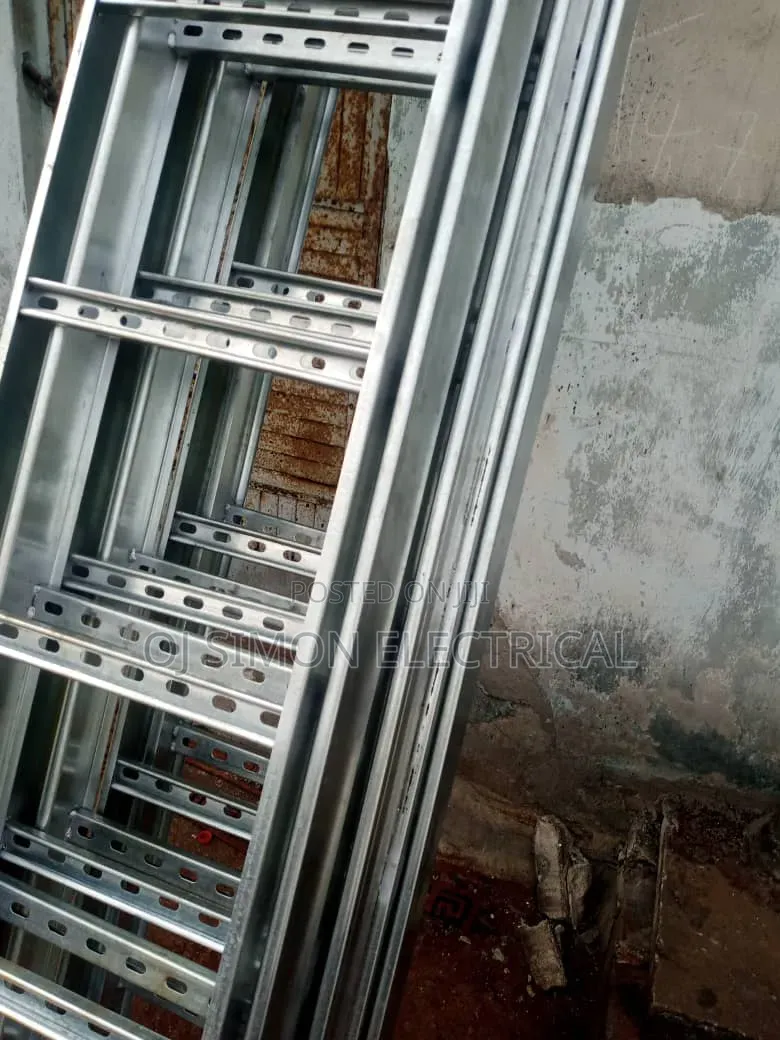 Cable Tray Lader