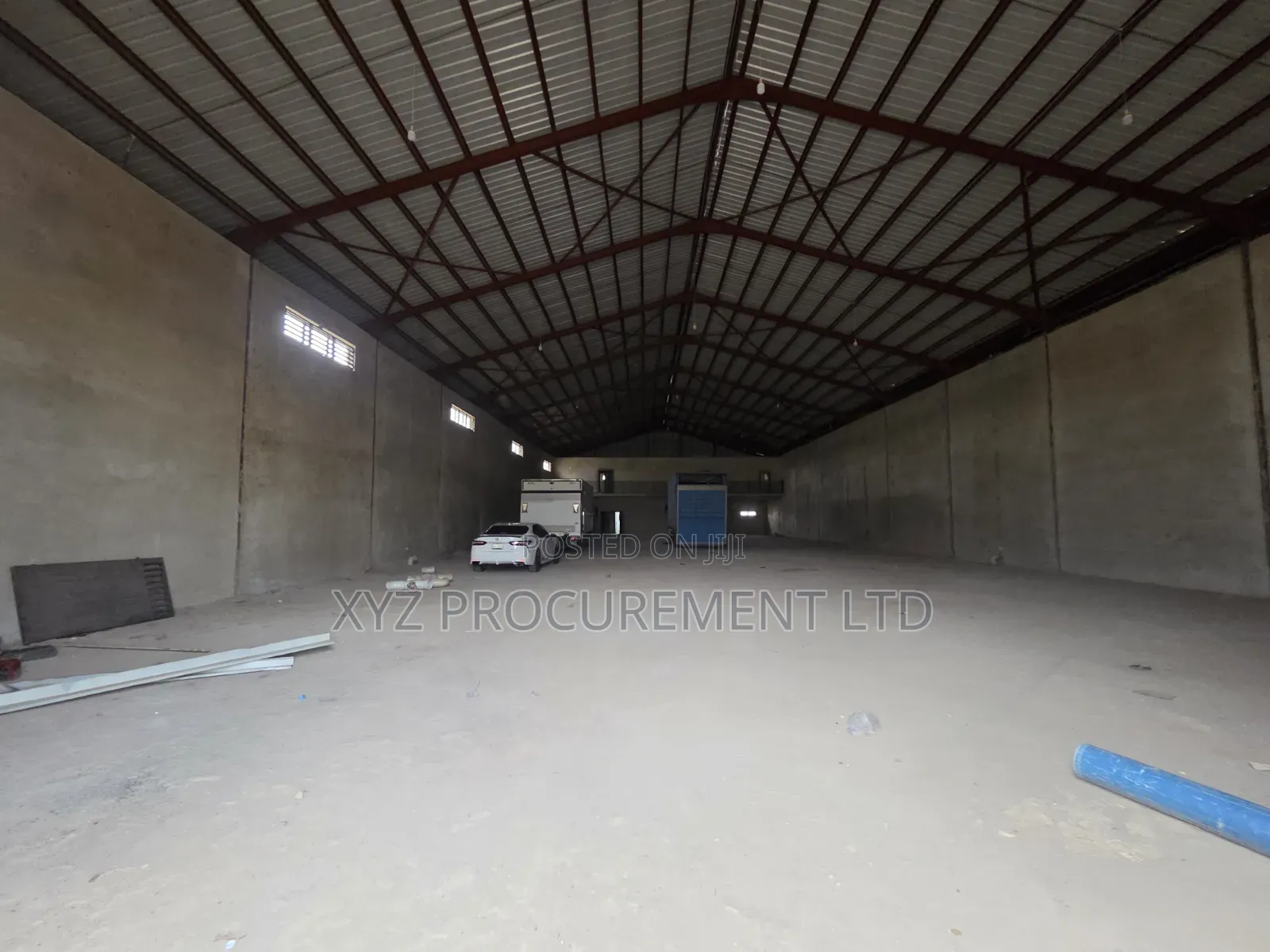 Warehouse Measuring 5,000 SQM by Tarred Road