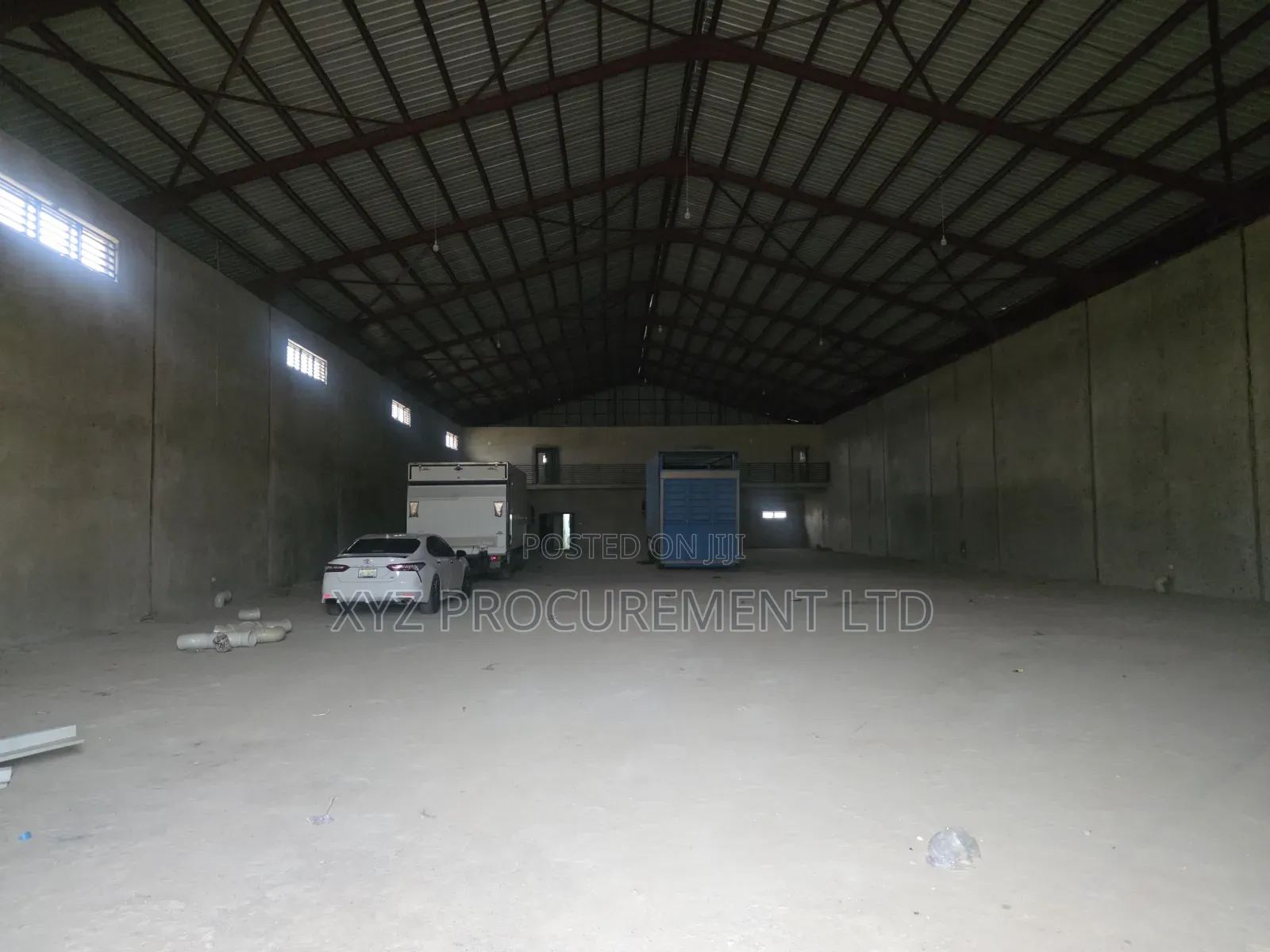 Warehouse Measuring 5,000 SQM by Tarred Road