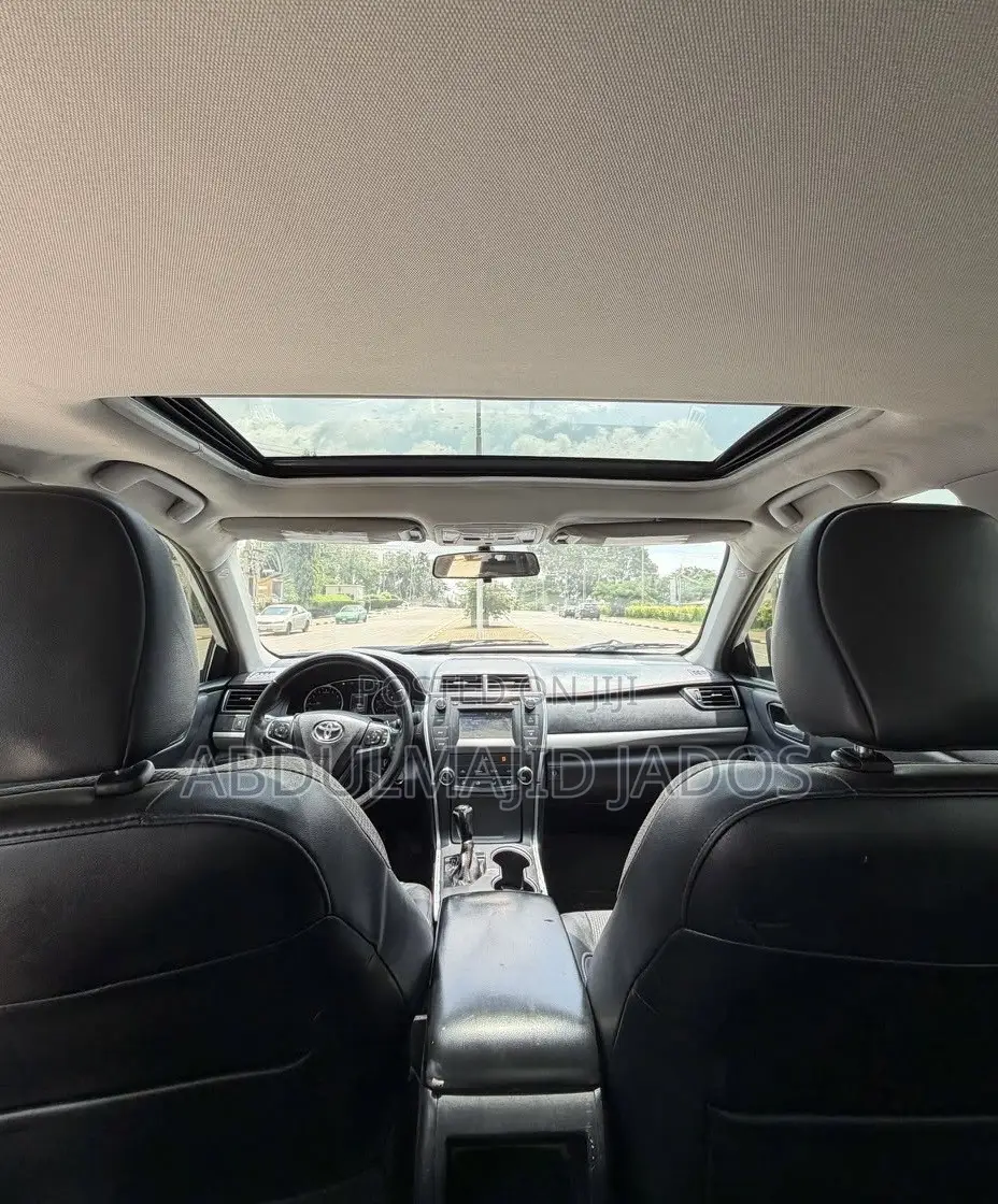 Toyota Camry 2017 White