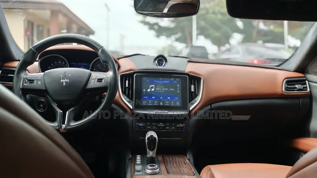 Maserati Ghibli Base RWD 2017 Blue