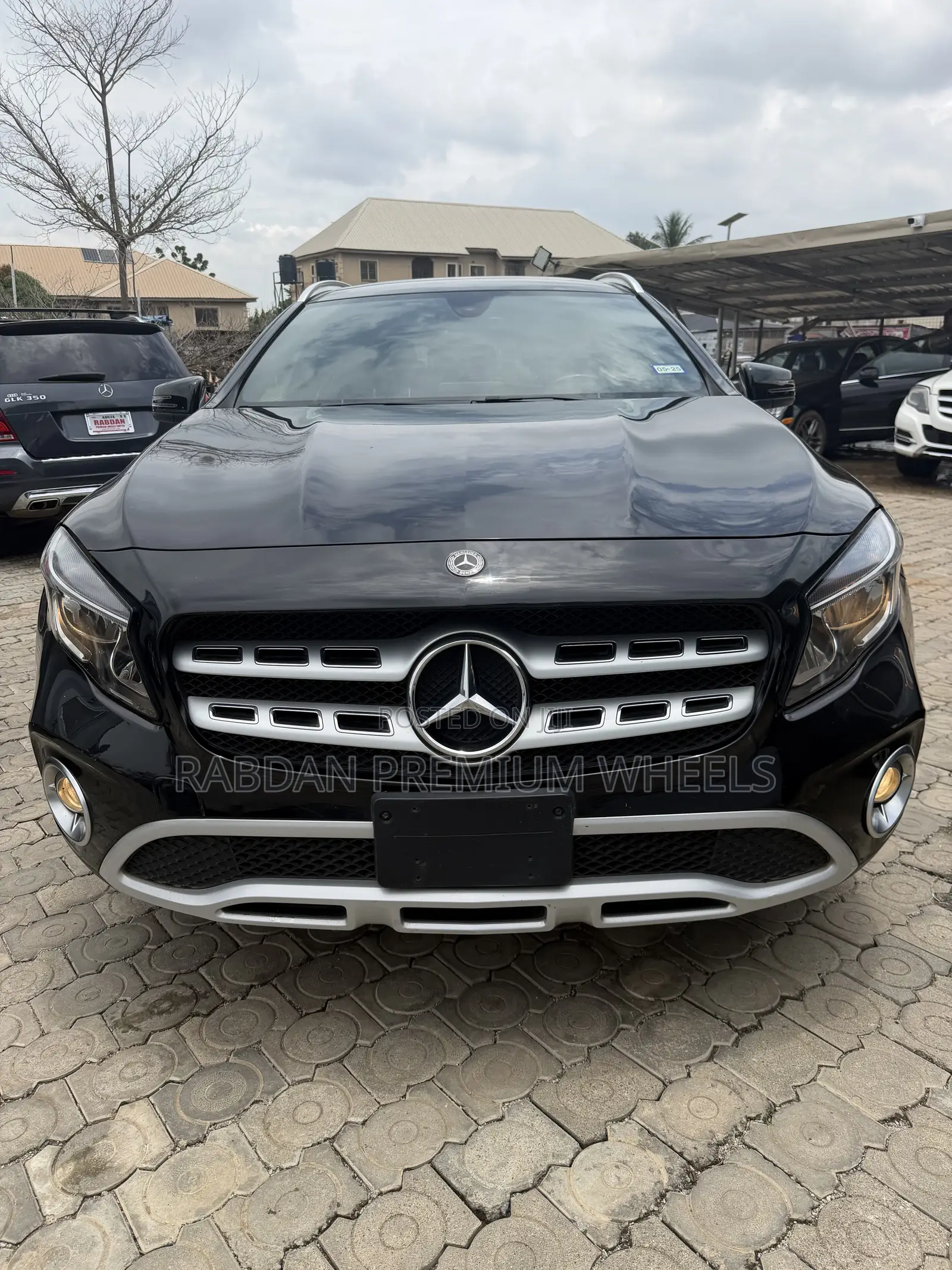 Mercedes-Benz GLA 250 2016 Black