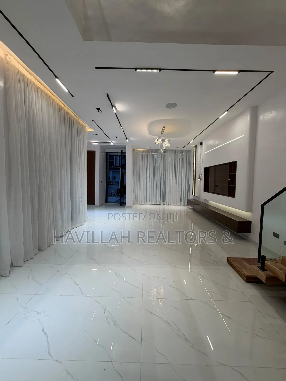 5bdrm Duplex in Vgc , Lekki, Lagos, Chevron for sale