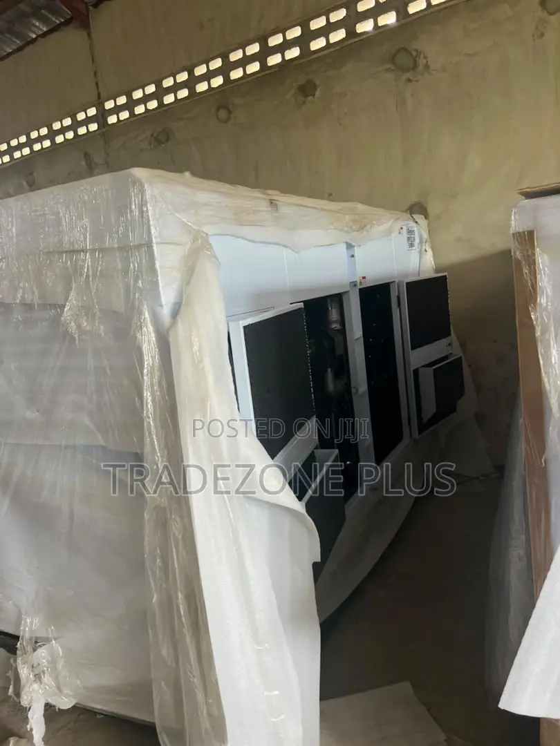Perkins 500KVA Enclosed Soundproof Generator