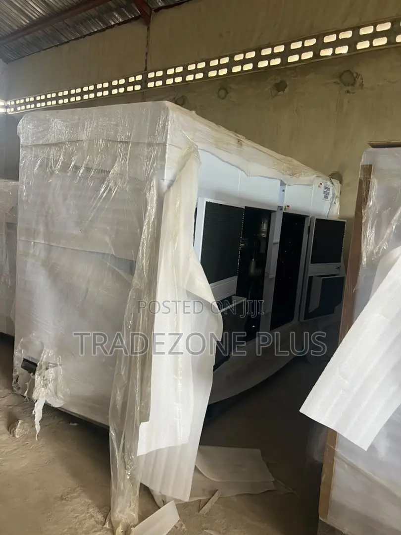 Reliable Perkins 500KVA Soundproof Generator Set