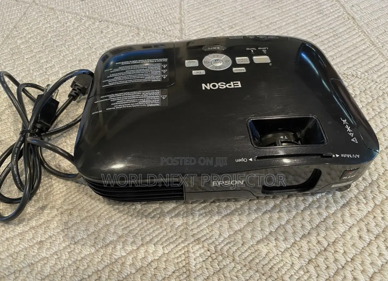 Epson EX71 Portable XGA Projector Bright, Reliable, Presentation Ready