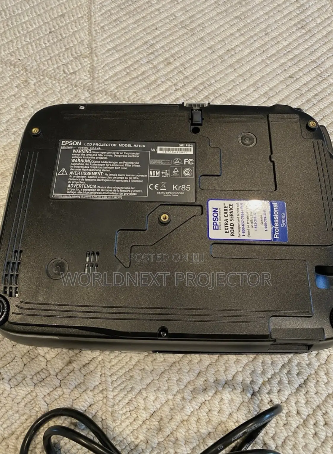 Epson EX71 Portable XGA Projector Bright, Reliable, Presentation Ready
