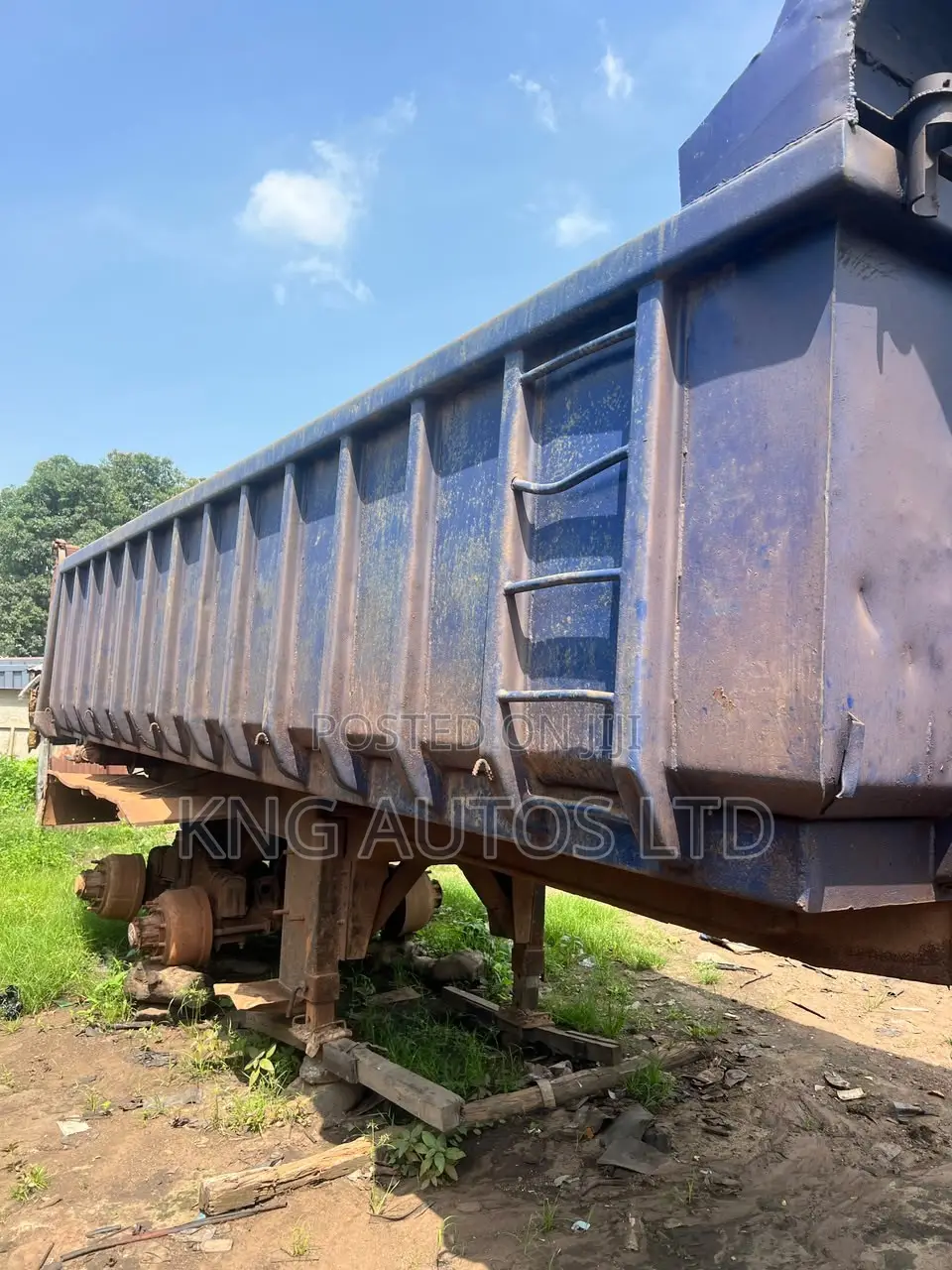 Tipping Trailer Bucket
