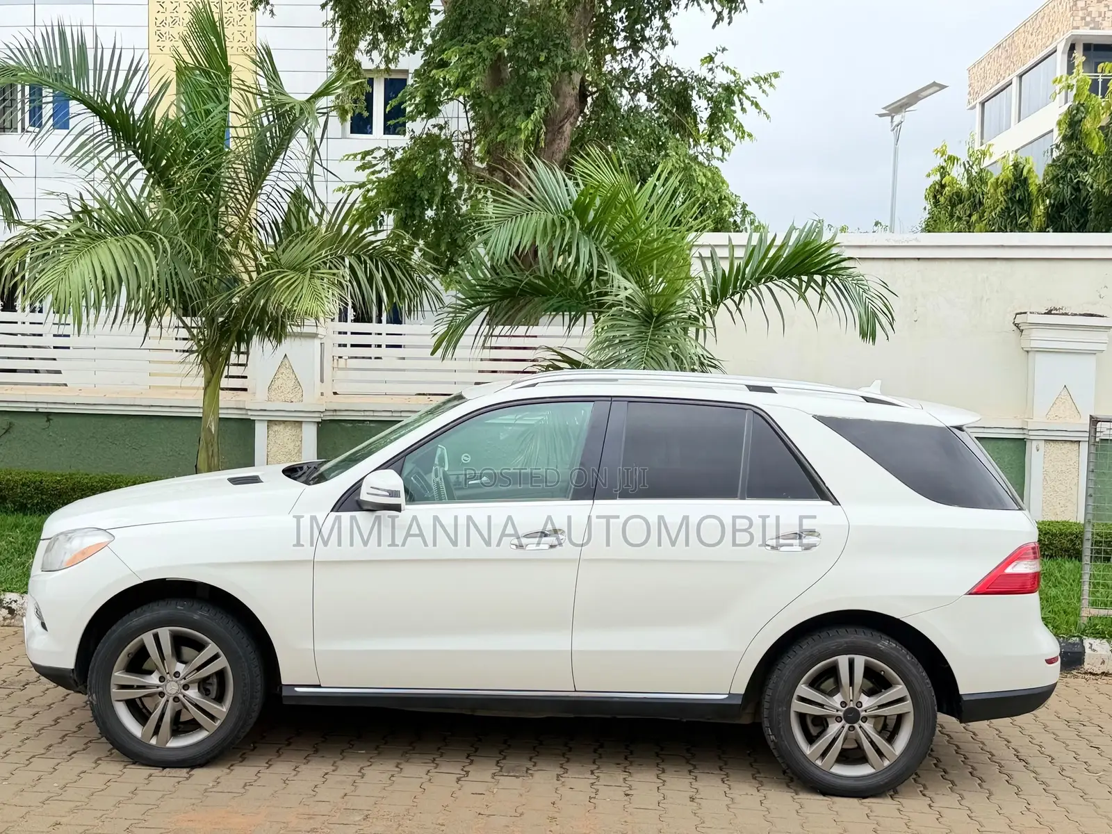 Mercedes-Benz M Class ML 350 4Matic 2013 White