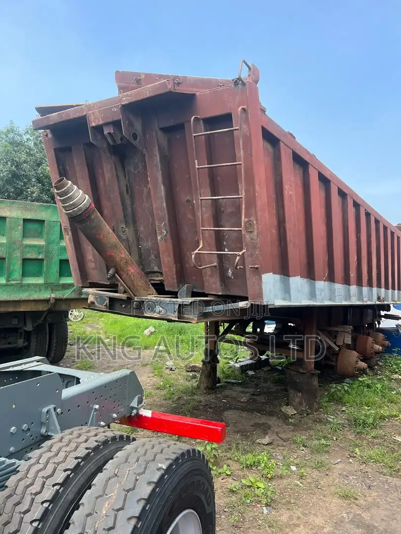 Trailer Bucket