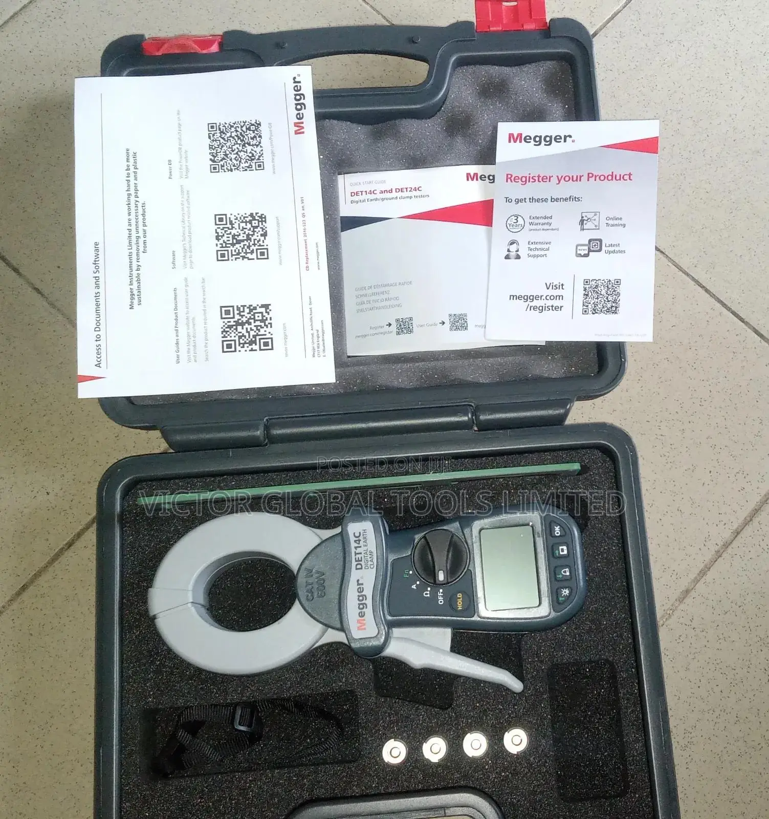 DET14C Earth Clamp Tester