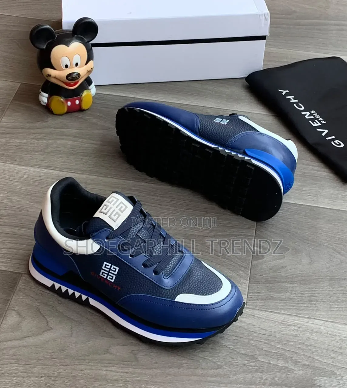Cool Unisex Givenchy Sneakers in Unique Colorways