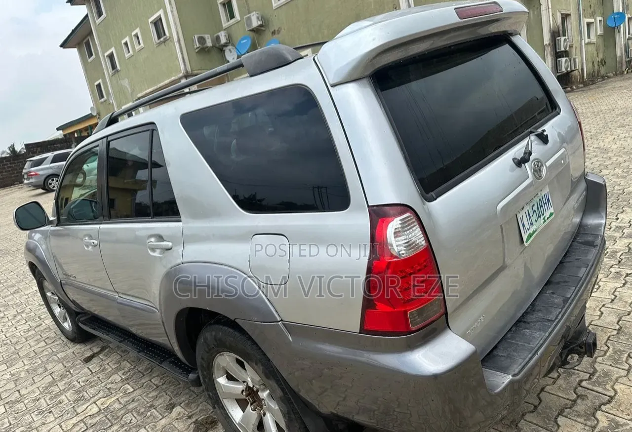 Toyota 4-Runner Limited V8 2006 Silver
